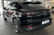 Porsche Cayenne Coupe Platinum Edition