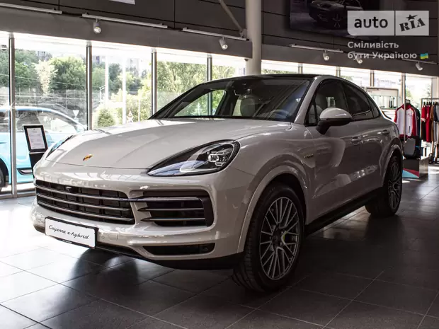 Porsche Cayenne Coupe Platinum Edition