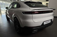 Porsche Cayenne Coupe Base