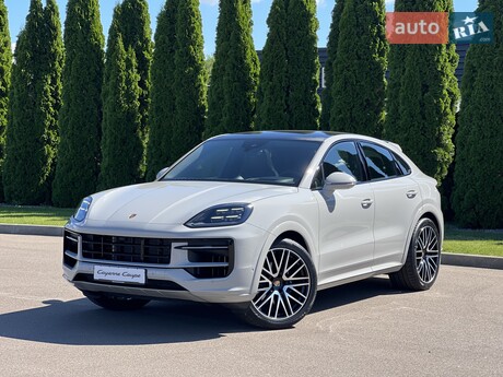 Porsche Cayenne Coupe 2025