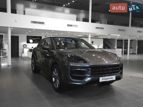 Porsche Cayenne Coupe 2025