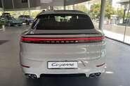 Porsche Cayenne Coupe Base