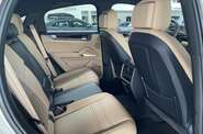 Porsche Cayenne Coupe Base