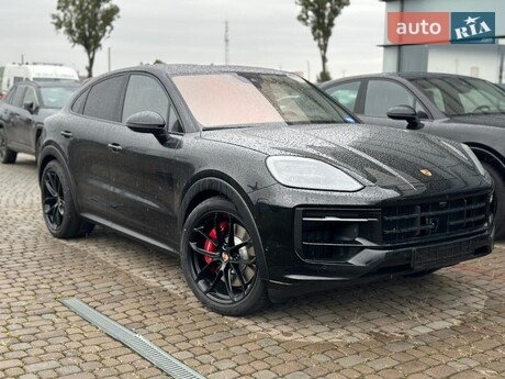 Porsche Cayenne Coupe 2025
