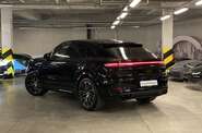 Porsche Cayenne Coupe Black Edition