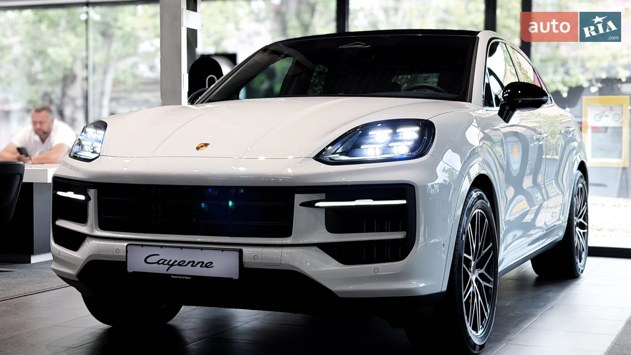 Porsche Cayenne Coupe Black Edition