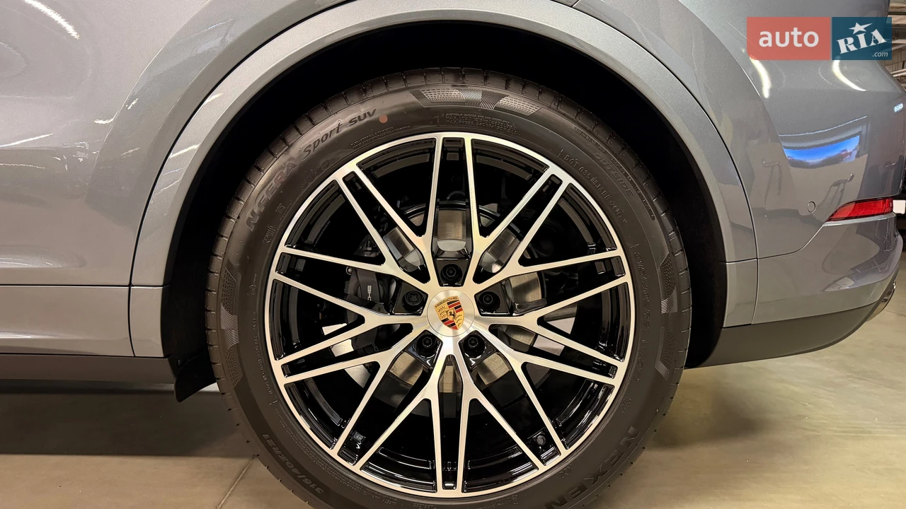 Porsche-11