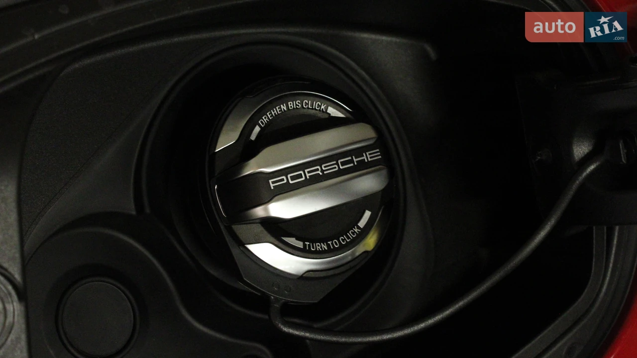 Porsche-58