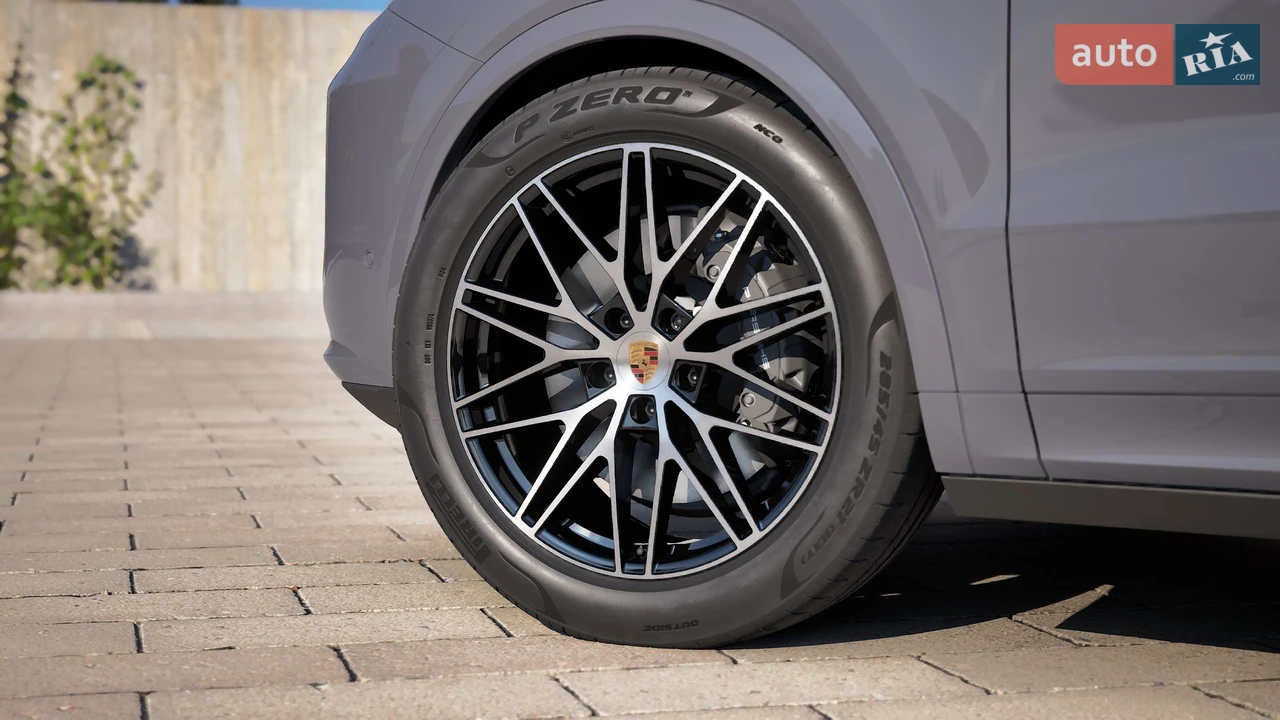 Porsche Cayenne Coupe 2026