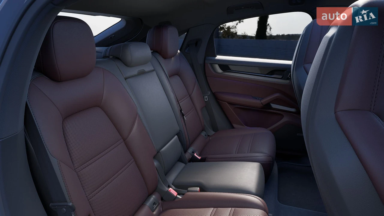 Porsche Cayenne Coupe 2026