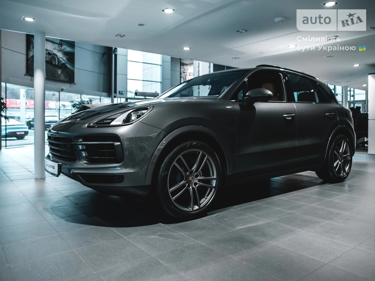 Porsche Cayenne Base