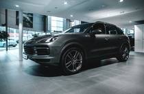 Porsche Cayenne Base