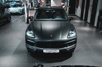 Porsche Cayenne Base