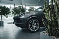 Porsche Cayenne Base