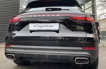 Porsche Cayenne Base