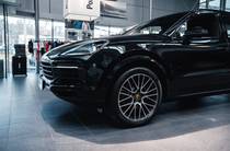 Porsche Cayenne Base