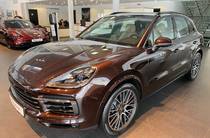 Porsche Cayenne Base