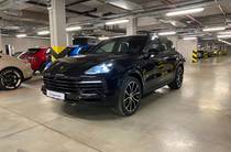 Porsche Cayenne Base