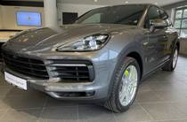 Porsche Cayenne Base