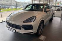 Porsche Cayenne Base