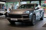 Porsche Cayenne Base