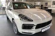 Porsche Cayenne Base