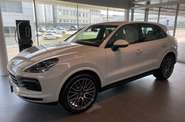 Porsche Cayenne Base