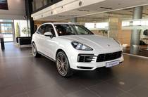 Porsche Cayenne Base