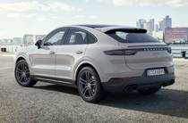 Porsche Cayenne Base