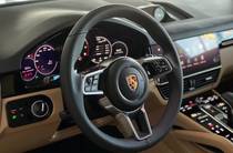 Porsche Cayenne Base