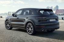 Porsche Cayenne Base