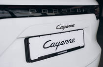 Porsche Cayenne Base