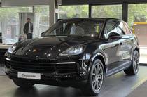 Porsche Cayenne Base