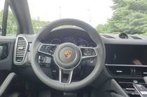 Porsche Cayenne Base