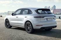 Porsche Cayenne Base