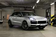 Porsche Cayenne Base