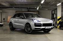 Porsche Cayenne Base