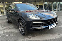 Porsche Cayenne Base