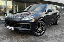 Porsche Cayenne Base