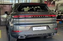 Porsche Cayenne Base