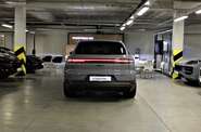 Porsche Cayenne Base
