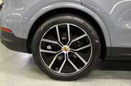 Porsche Cayenne Base
