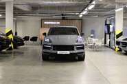 Porsche Cayenne Base