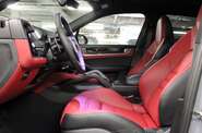 Porsche Cayenne Base