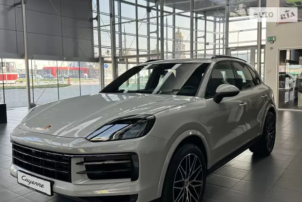 Porsche Cayenne Base