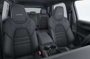 Porsche Cayenne Base