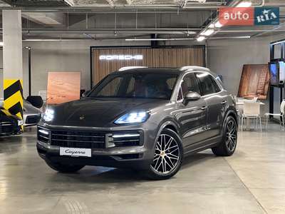 Porsche Cayenne 2024 Base