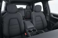 Porsche Cayenne Base