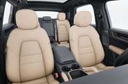 Porsche Cayenne Base