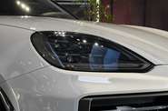 Porsche Cayenne Base